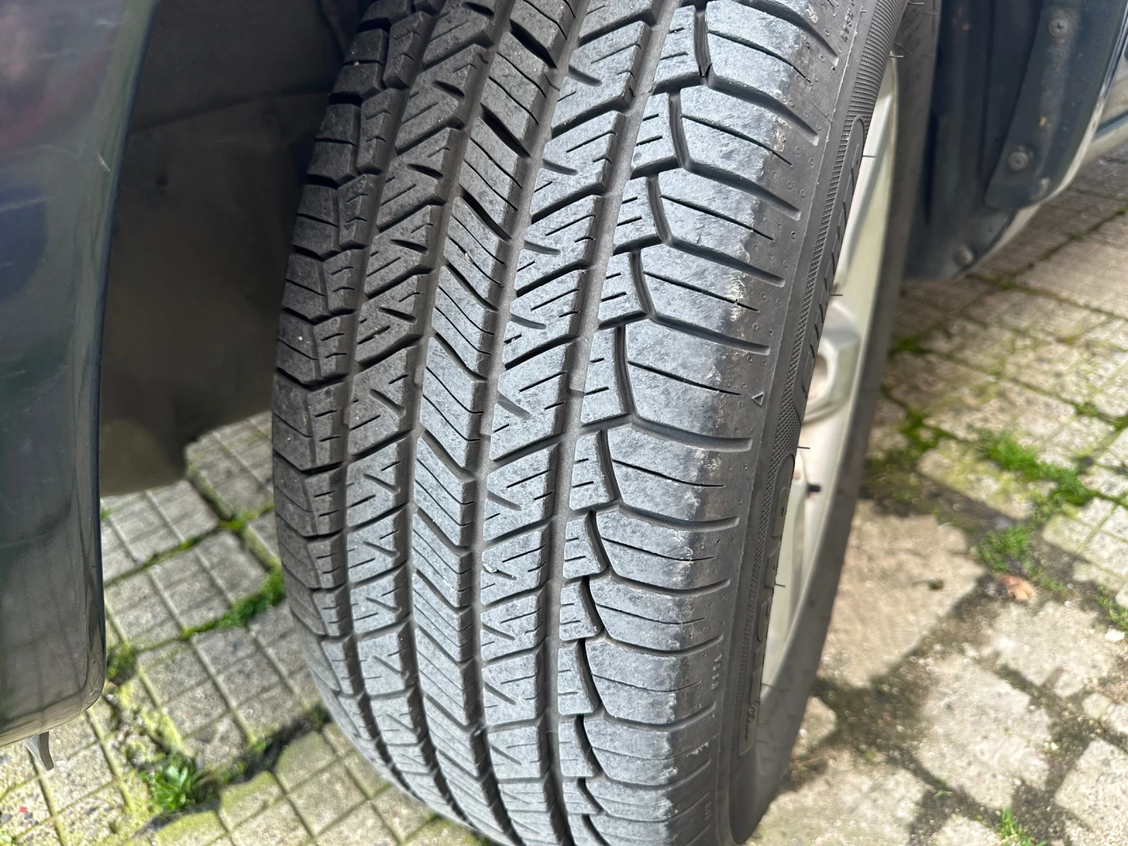 Toyota Rav4 2.0 D4D, снимка 13 - Автомобили и джипове - 54114496