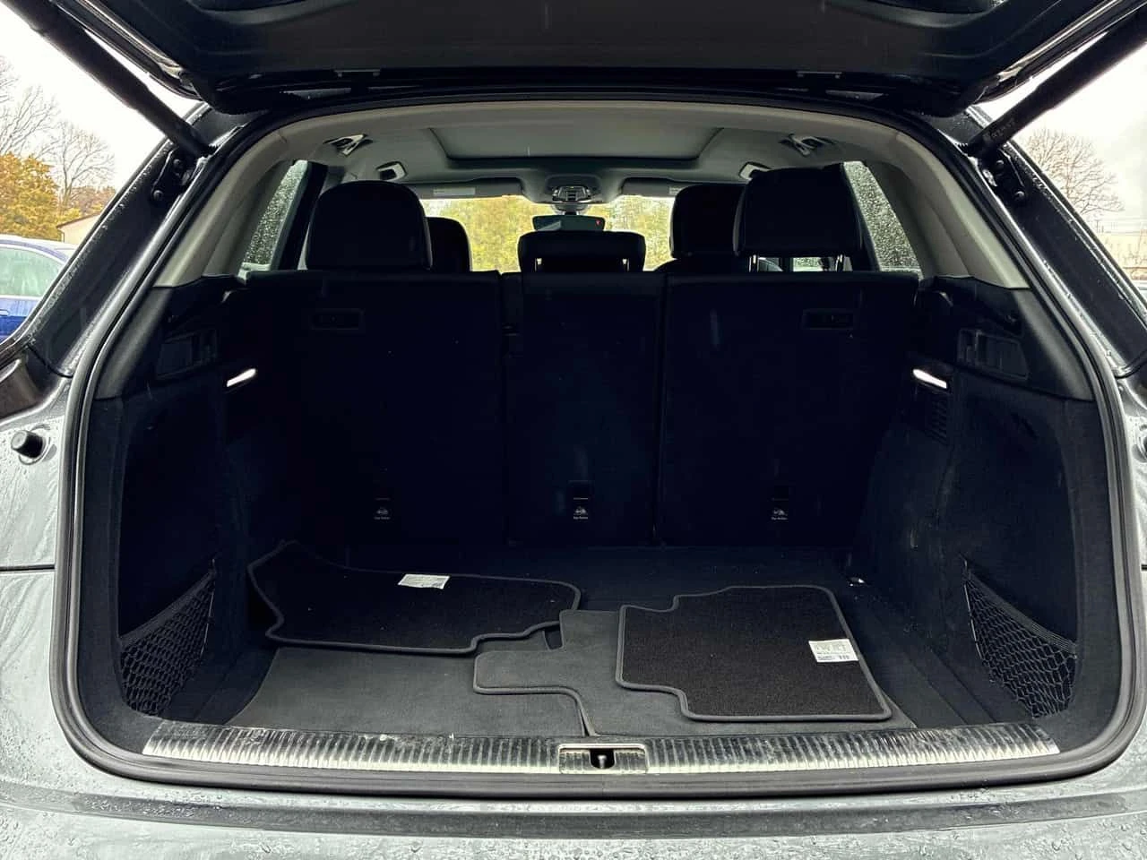 Audi Q5 * Progressiv S LINE ОT ПРЕДСТАВИТЕЛСТВО* , снимка 13 - Автомобили и джипове - 54231799