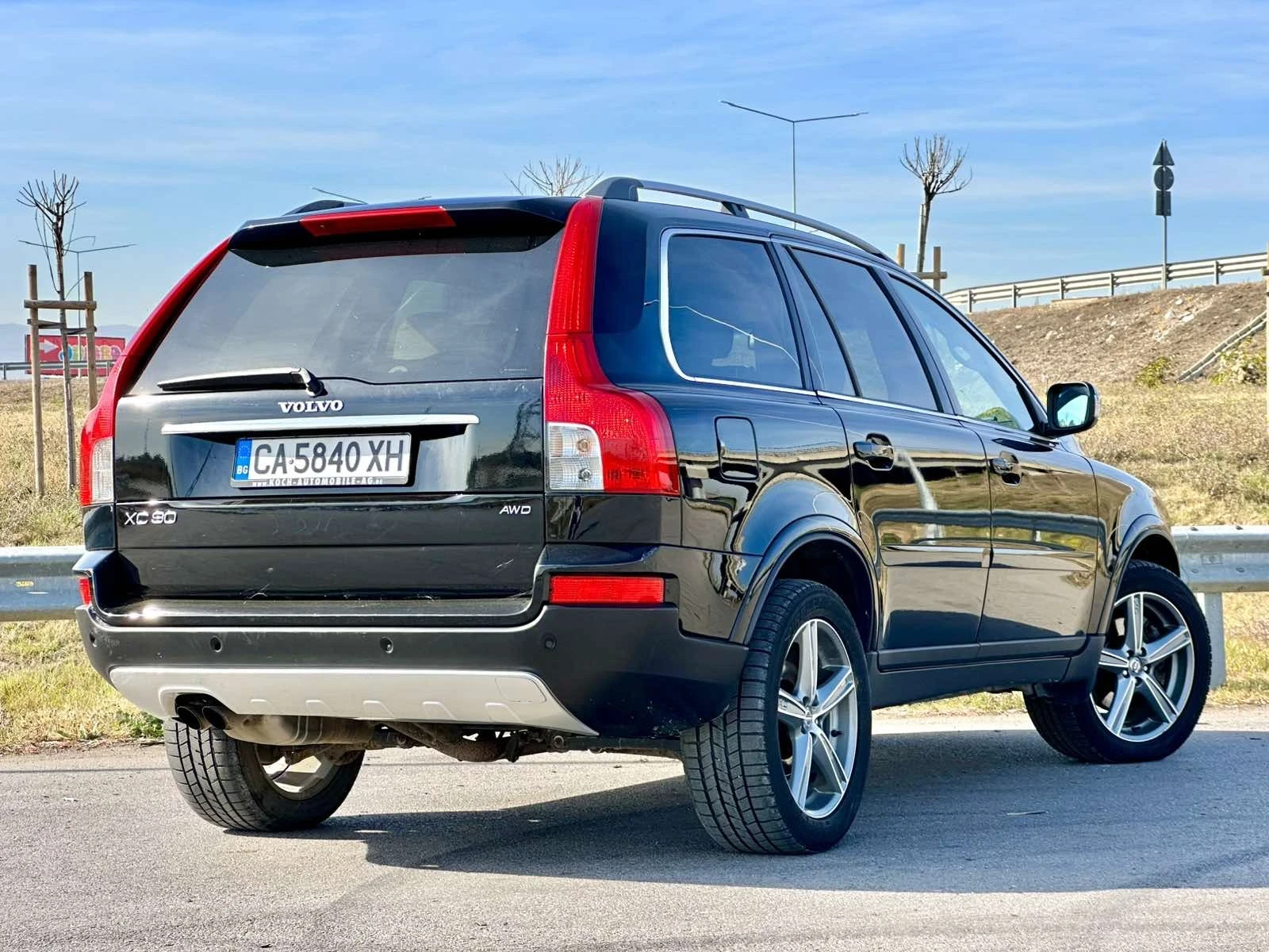 Volvo Xc90 Suv, снимка 4 - Автомобили и джипове - 56112139