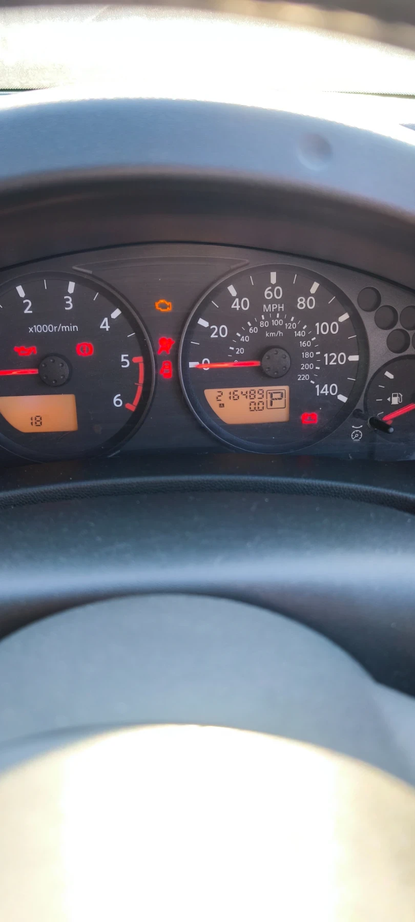 Nissan Navara 2.5dCI 4WD, снимка 11 - Автомобили и джипове - 55365906