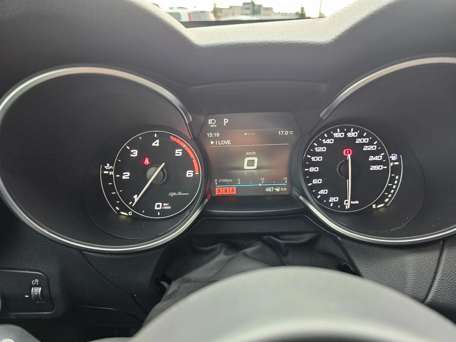 Alfa Romeo Stelvio Q4 2.2JTD, снимка 9 - Автомобили и джипове - 56451636
