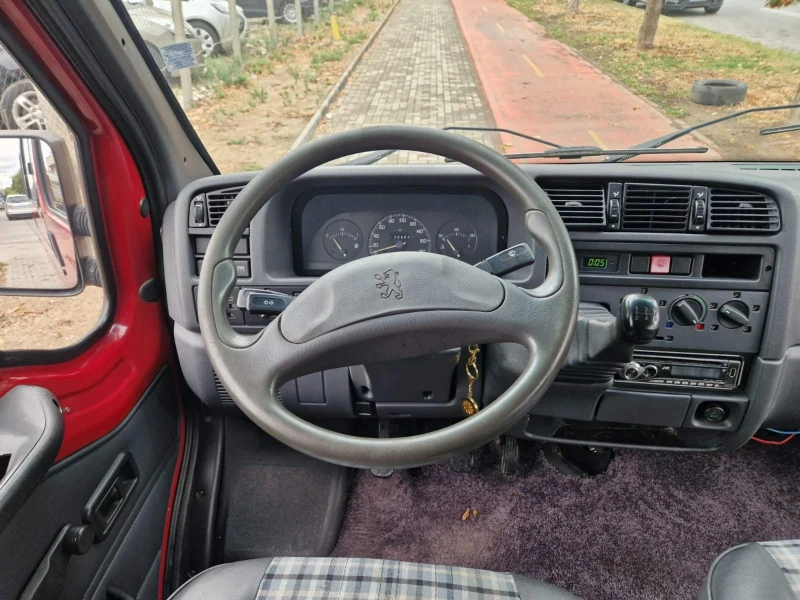 Peugeot Boxer 2.0 бензин , снимка 13 - Бусове и автобуси - 47973453