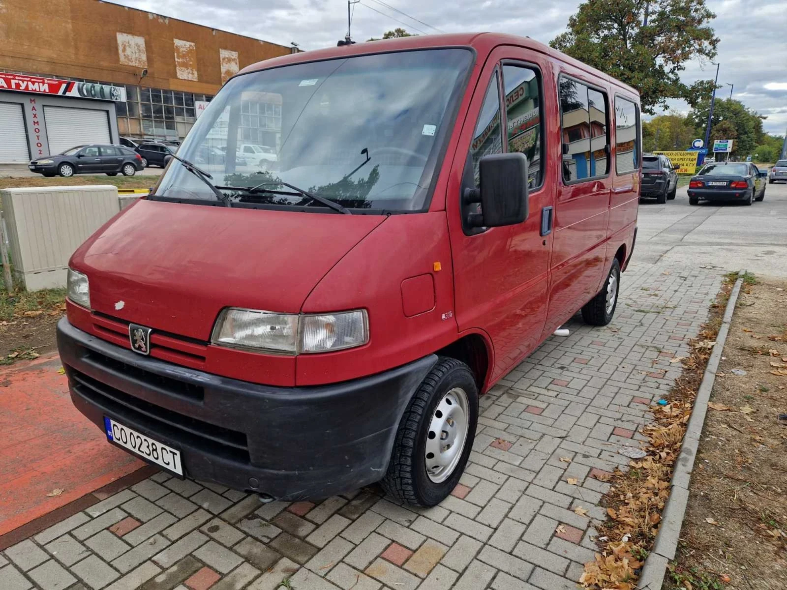 Peugeot Boxer 2.0 бензин  - изображение 2