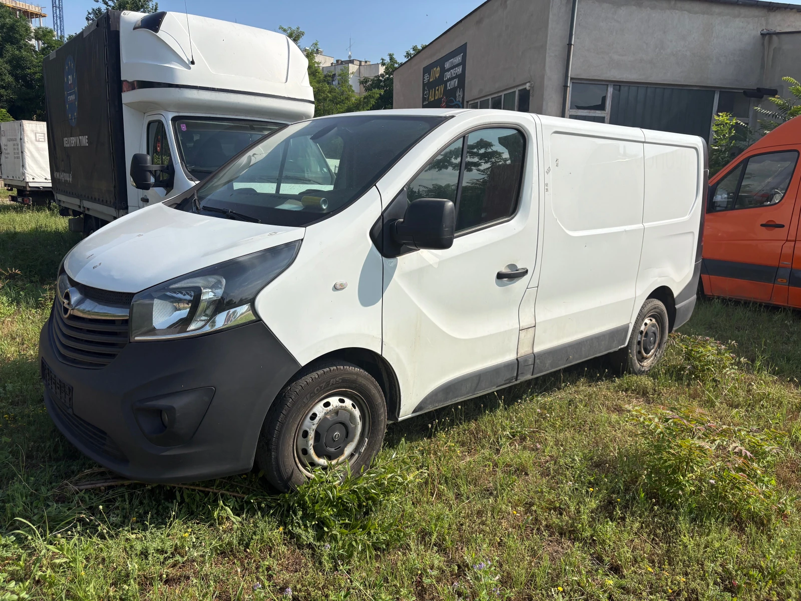 Opel Vivaro Klima Navi, снимка 2 - Бусове и автобуси - 55746451