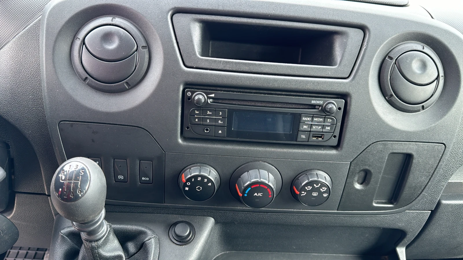 Nissan NV400 177 �� 6+ 1 | Mobile.bg � ����������� 7