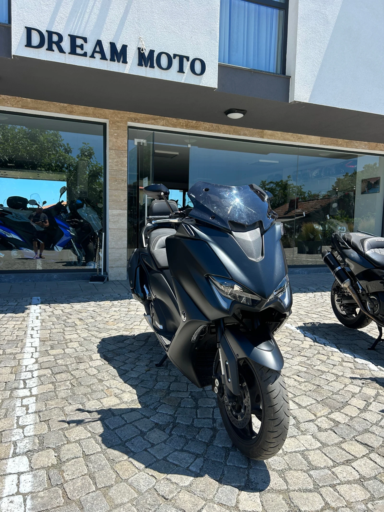 Yamaha T-max Лизинг