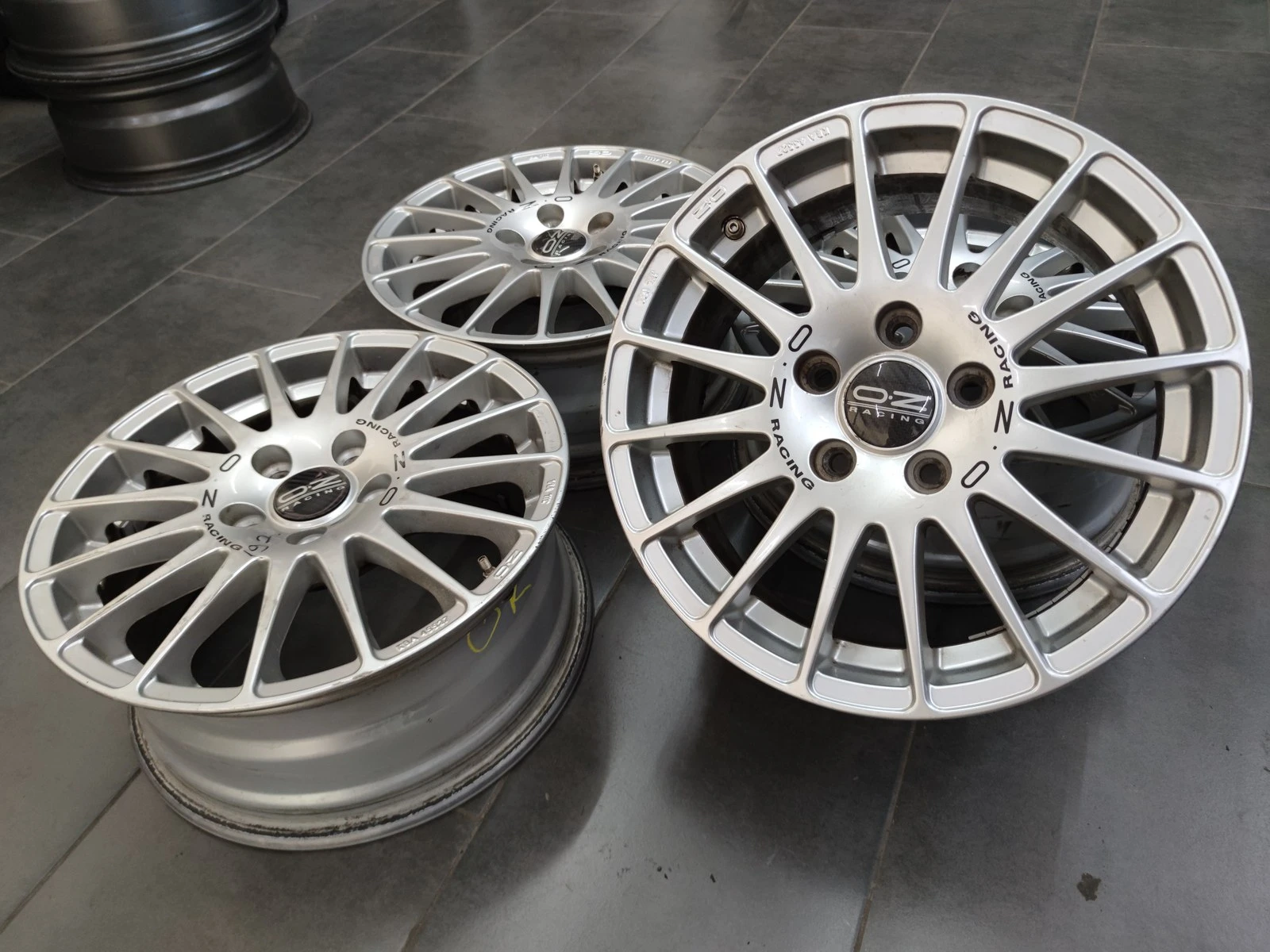 Джанти за Audi, снимка 2 - Гуми и джанти - 56716475