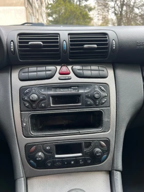 Mercedes-Benz C 220, снимка 9