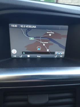 Volvo V60 Фул Екстри!Обслужена!, снимка 13
