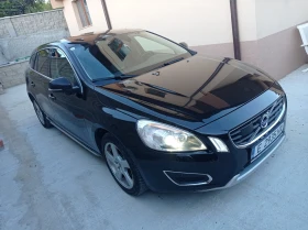 Volvo V60 Фул Екстри!Обслужена!, снимка 3