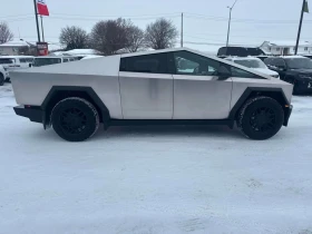 Tesla Cybertruck * AWD * CARFAX * БЕЗ ПЪРВОНАЧАЛНА ВНОСКА, снимка 3