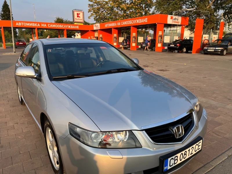 Honda Accord 2.4 AUTOMAT EXECUTIVE , снимка 2 - Автомобили и джипове - 47145692