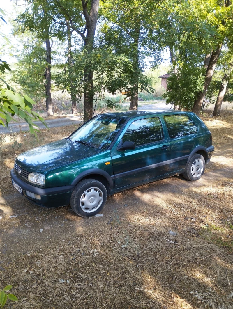 VW Golf 1.9 SDI , снимка 1 - Автомобили и джипове - 47536010