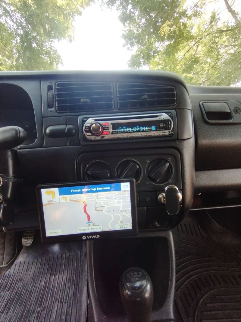 VW Golf 1.9 SDI , снимка 7 - Автомобили и джипове - 47536010