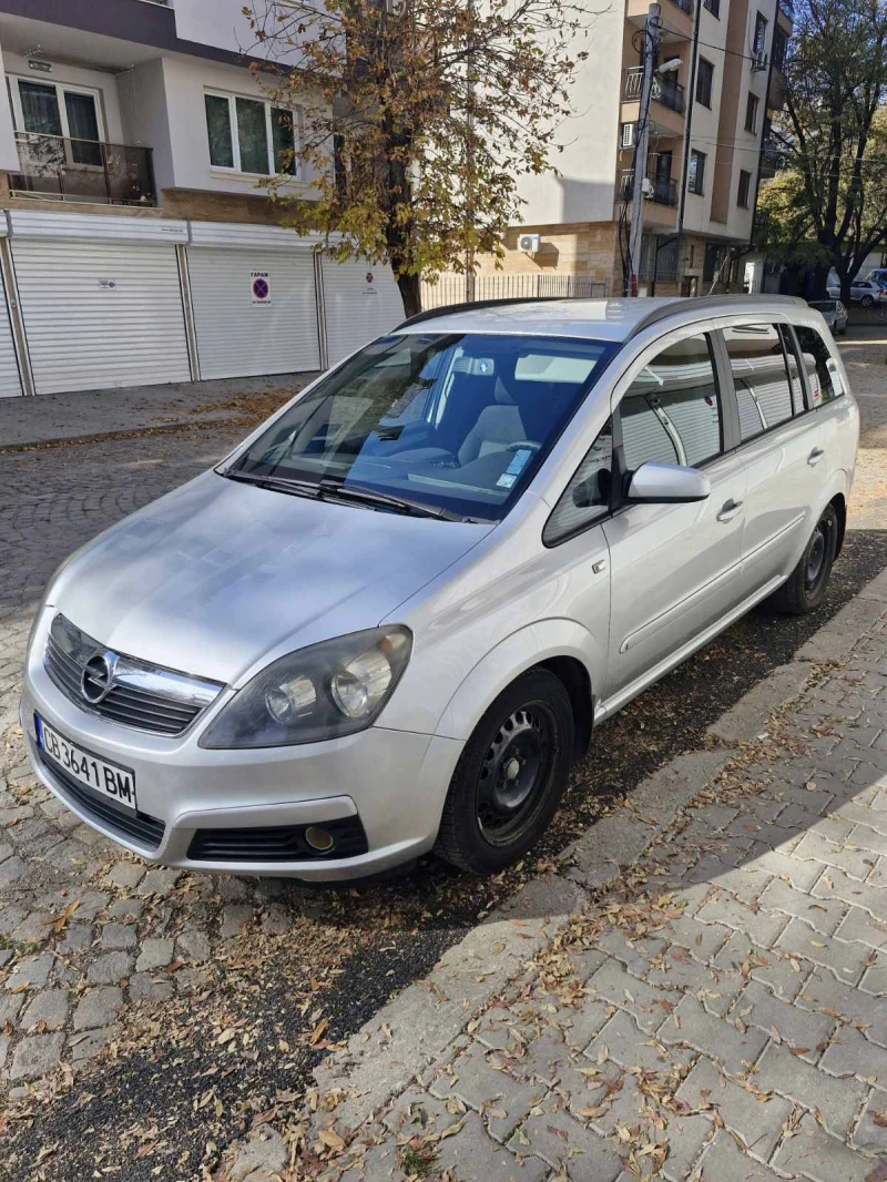 Opel Zafira, снимка 10 - Автомобили и джипове - 47759799