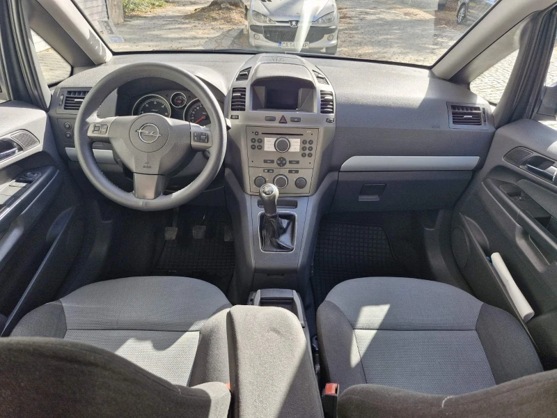 Opel Zafira, снимка 3 - Автомобили и джипове - 47759799