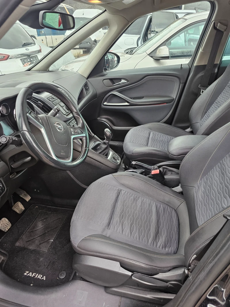 Opel Zafira C CNG, снимка 8 - Автомобили и джипове - 48311171