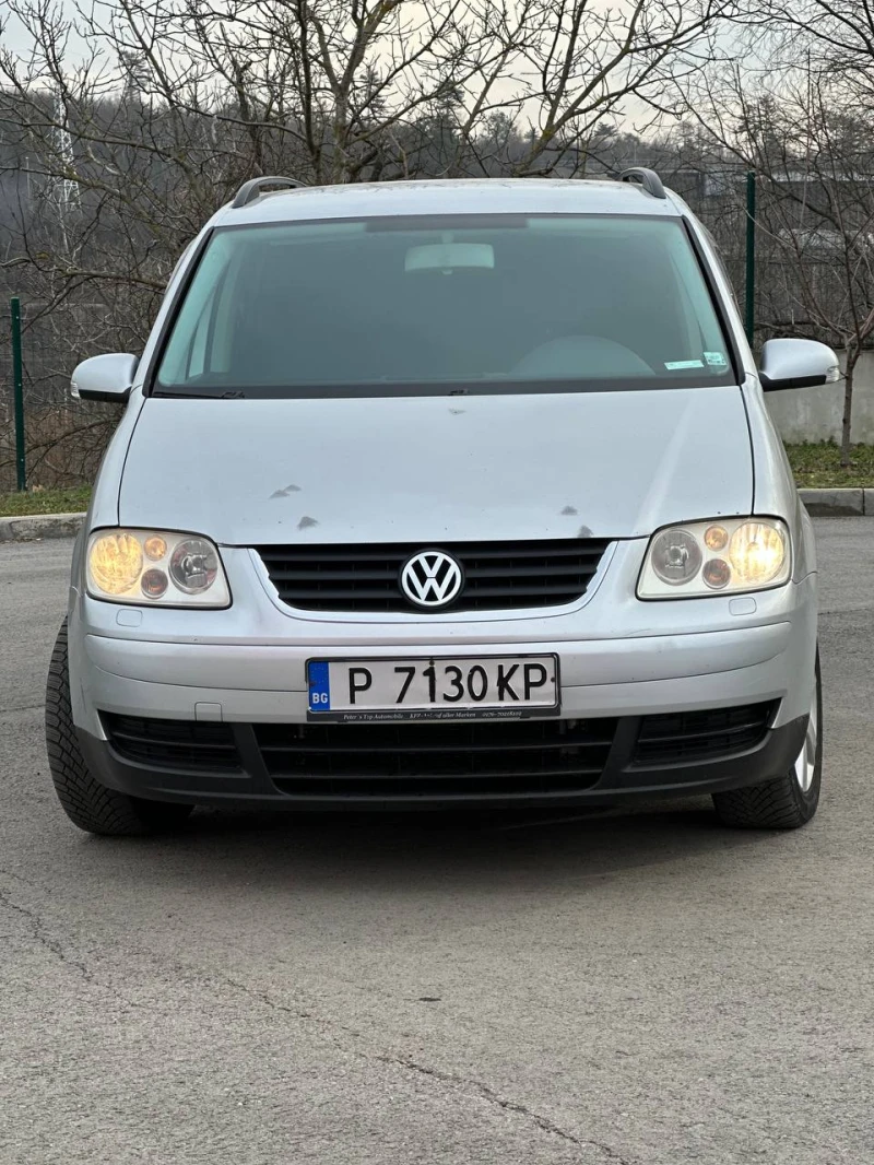 VW Touran, снимка 3 - Автомобили и джипове - 48975965