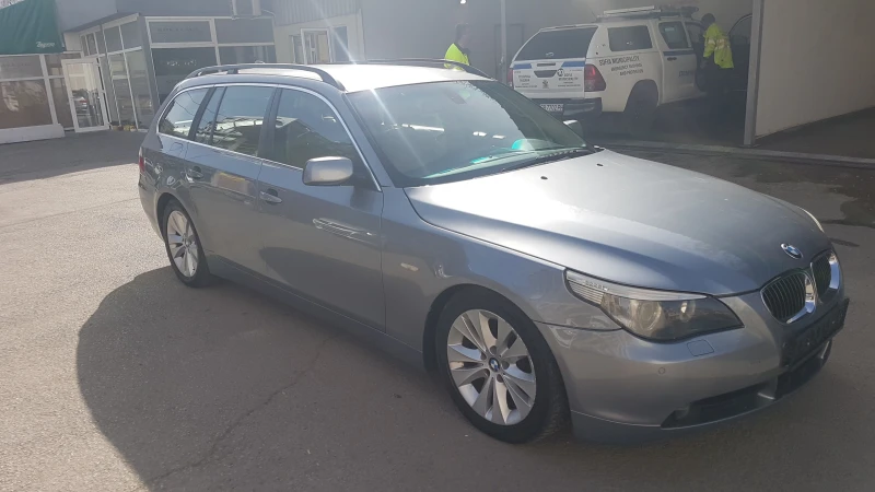 BMW 530 3.0D KATO HOBA, снимка 4 - Автомобили и джипове - 49544012