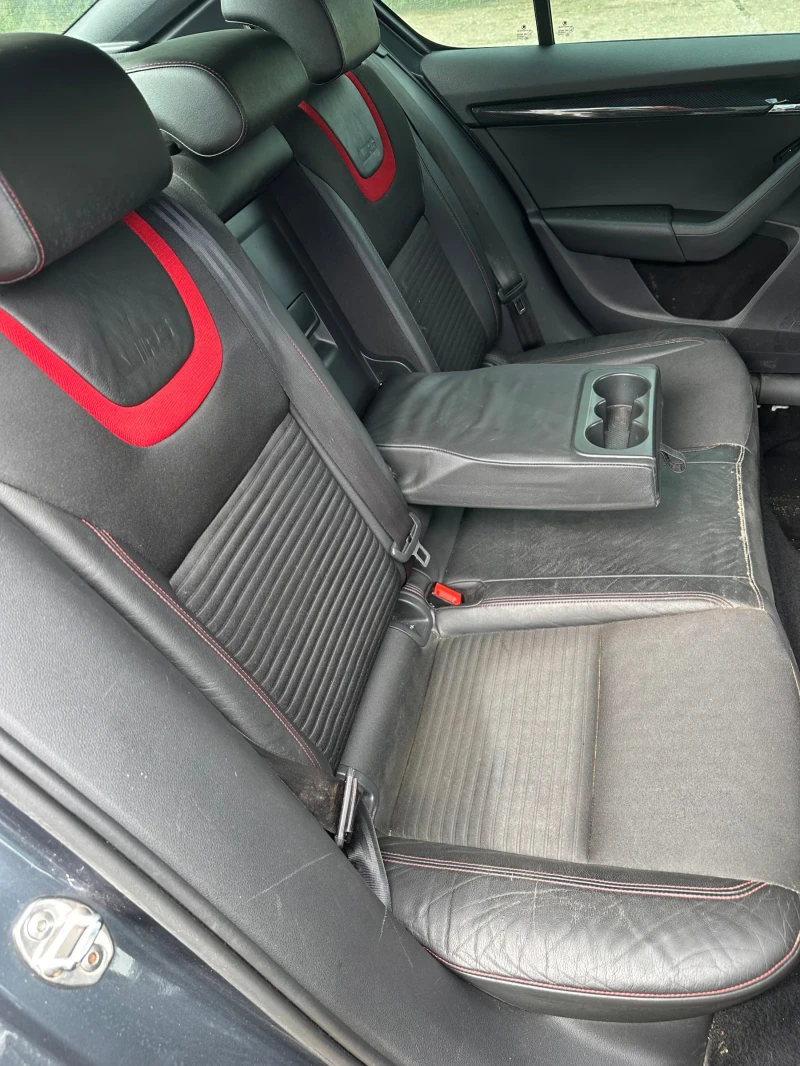 Skoda Octavia 2.0tdi vrs, снимка 9 - Автомобили и джипове - 51899851