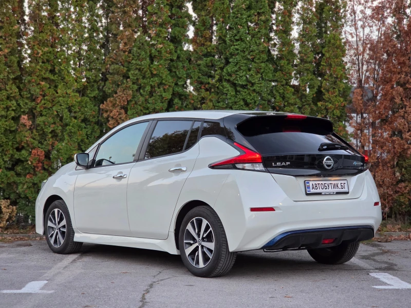 Nissan Leaf  40 kWh , снимка 6 - Автомобили и джипове - 52247511