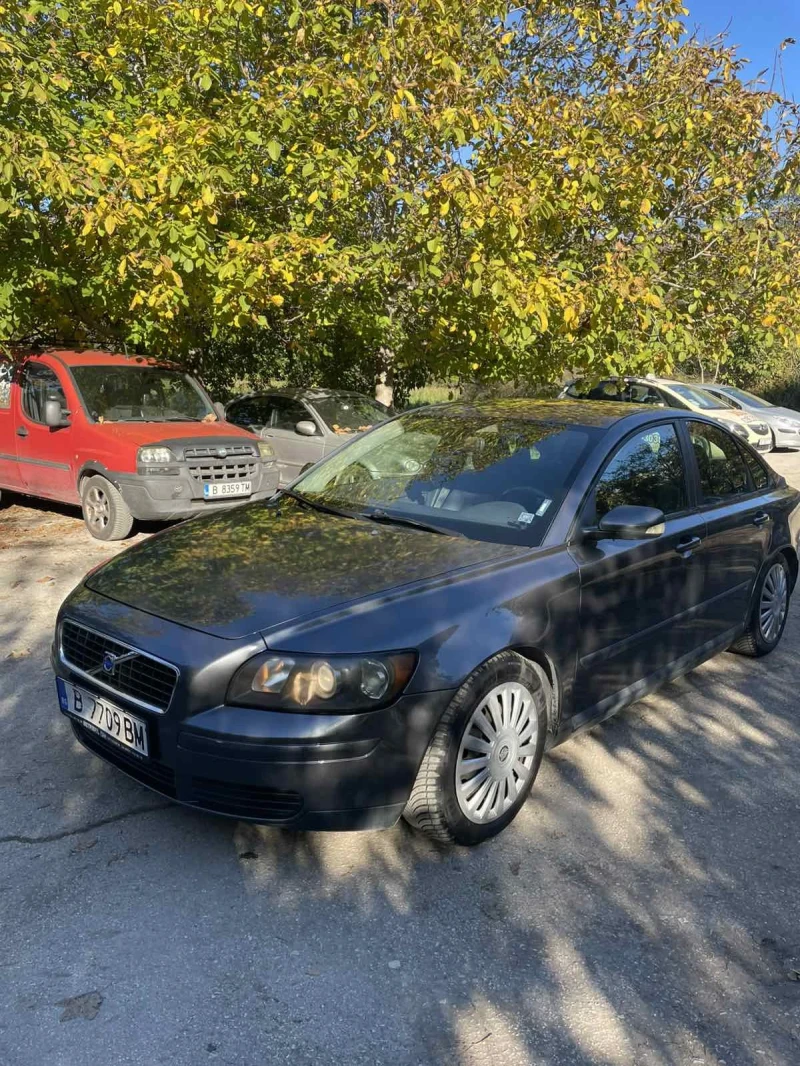 Volvo S40 2, 4i/газ, снимка 10 - Автомобили и джипове - 52257063