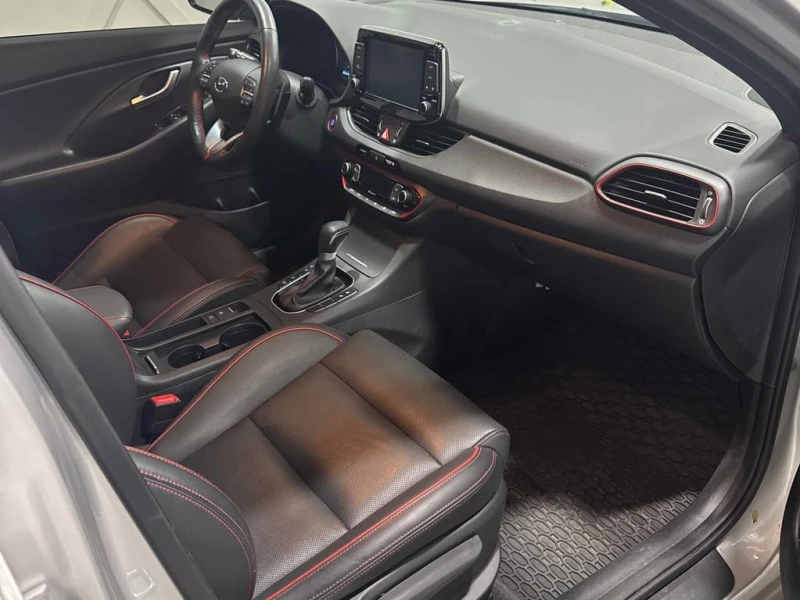 Hyundai Elantra * Sport Ultimate * CARFAX * БЕЗ ПЪРВОНАЧАЛНА ВНОСК, снимка 11 - Автомобили и джипове - 52673925