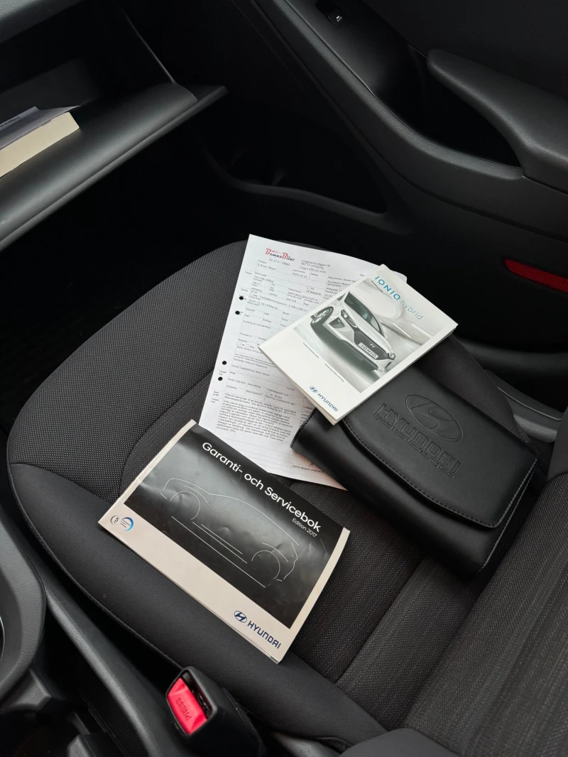 Hyundai Ioniq 1.6 hybryd, снимка 9 - Автомобили и джипове - 53129242