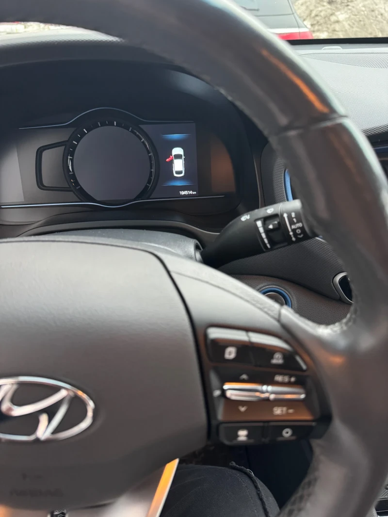 Hyundai Ioniq 1.6 hybryd, снимка 11 - Автомобили и джипове - 53129242
