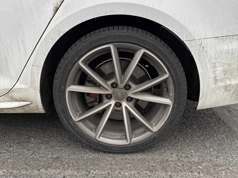 Audi A4 Technik* * QUATTRO* * CARFAX* * АВТО КРЕДИТ* * , снимка 6 - Автомобили и джипове - 53188507