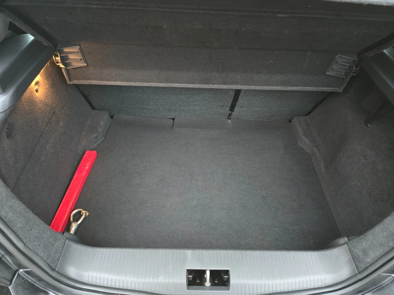 Opel Astra 1.7CDTI Германия Спорт Нави Клима Xenon , снимка 14 - Автомобили и джипове - 53298160