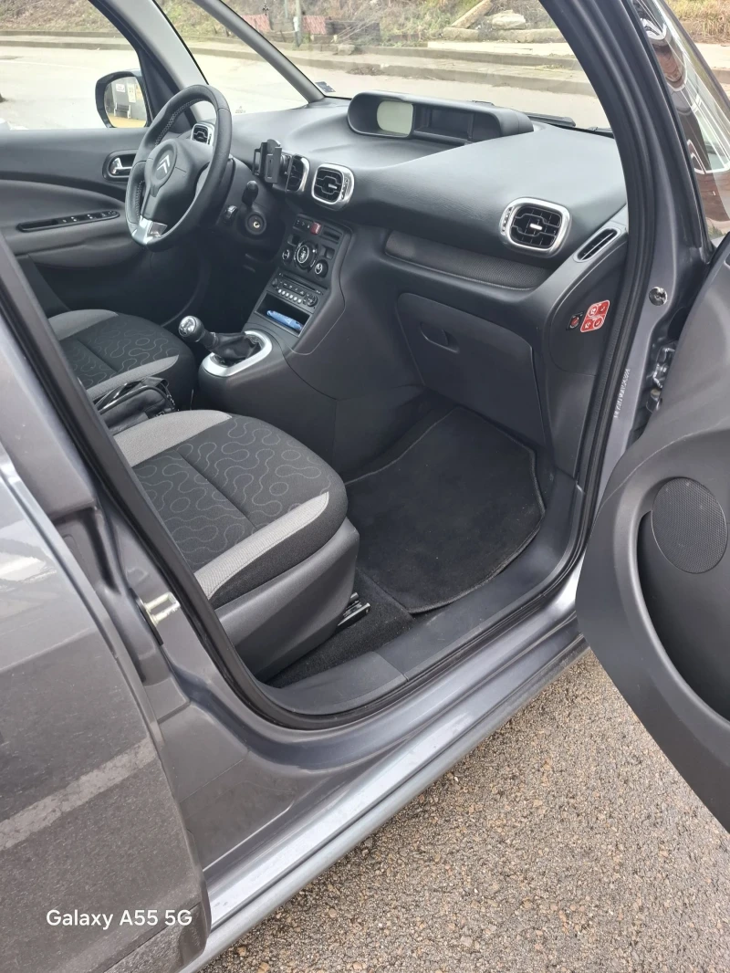 Citroen C3 Picasso, снимка 17 - Автомобили и джипове - 53461515