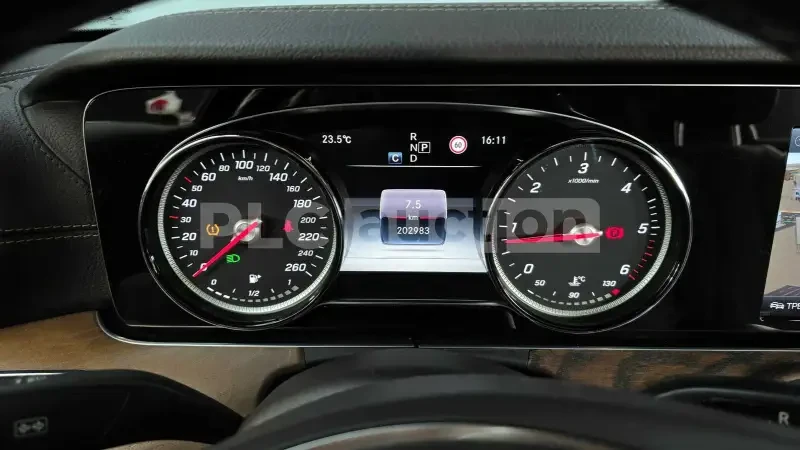 Mercedes-Benz E 220 Mercedes Benz E-Class , 2018 | Mobile.bg � ����������� 8