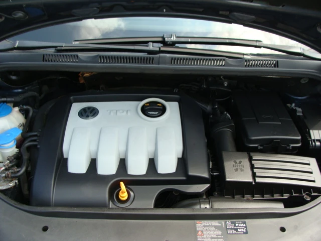 VW Golf Plus 1, 9, снимка 15 - Автомобили и джипове - 55348138