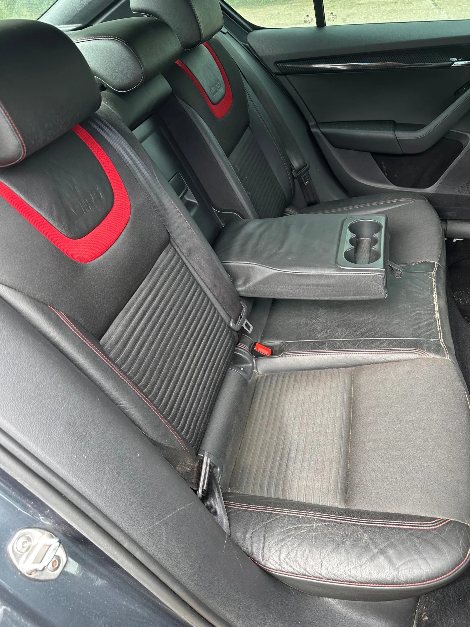 Skoda Octavia 2.0tdi vrs - изображение 9