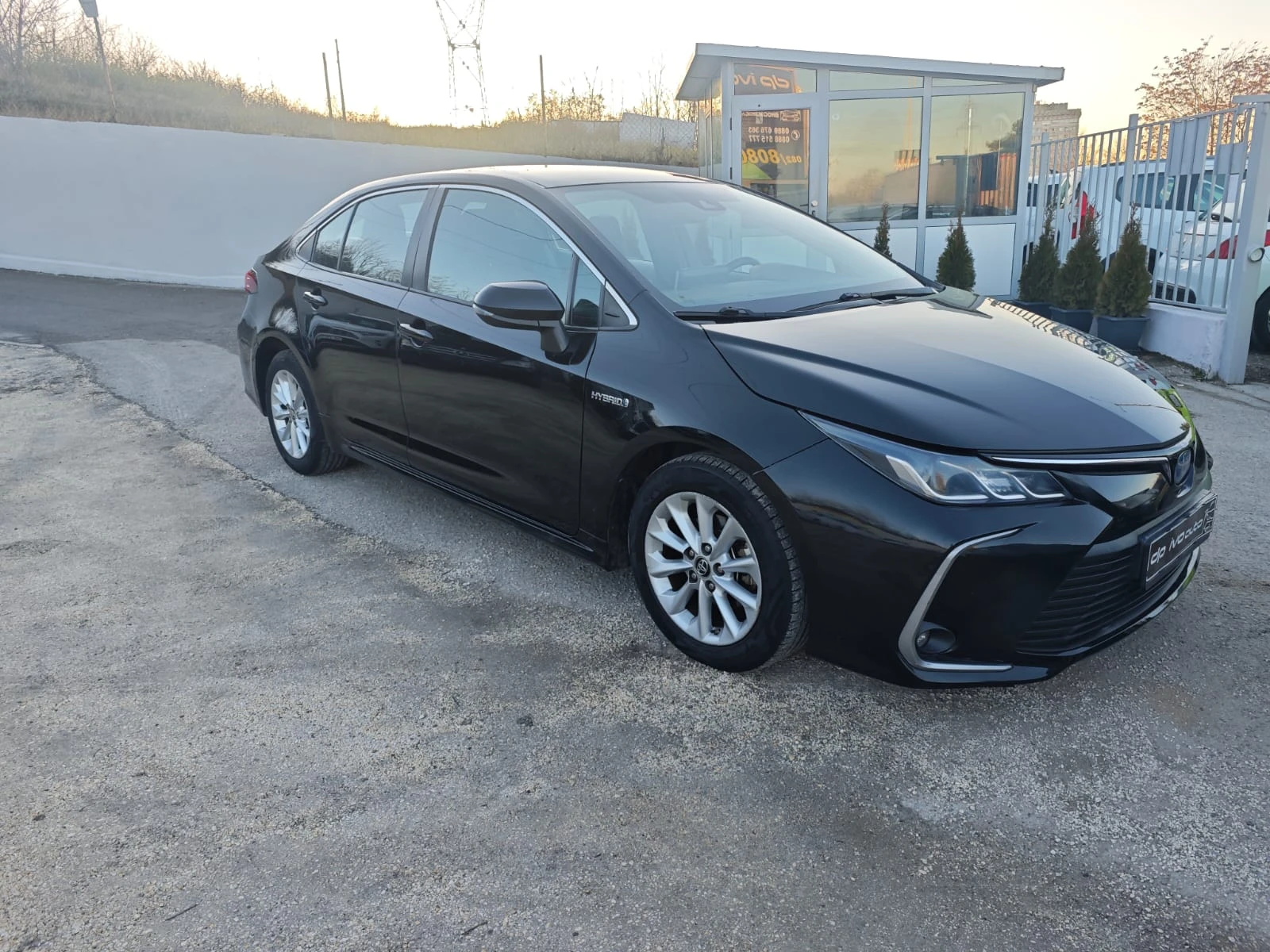Toyota Corolla ХИБРИД* ГАЗ* 12 МЕСЕЦА ГАРАНЦИЯ*  - изображение 10