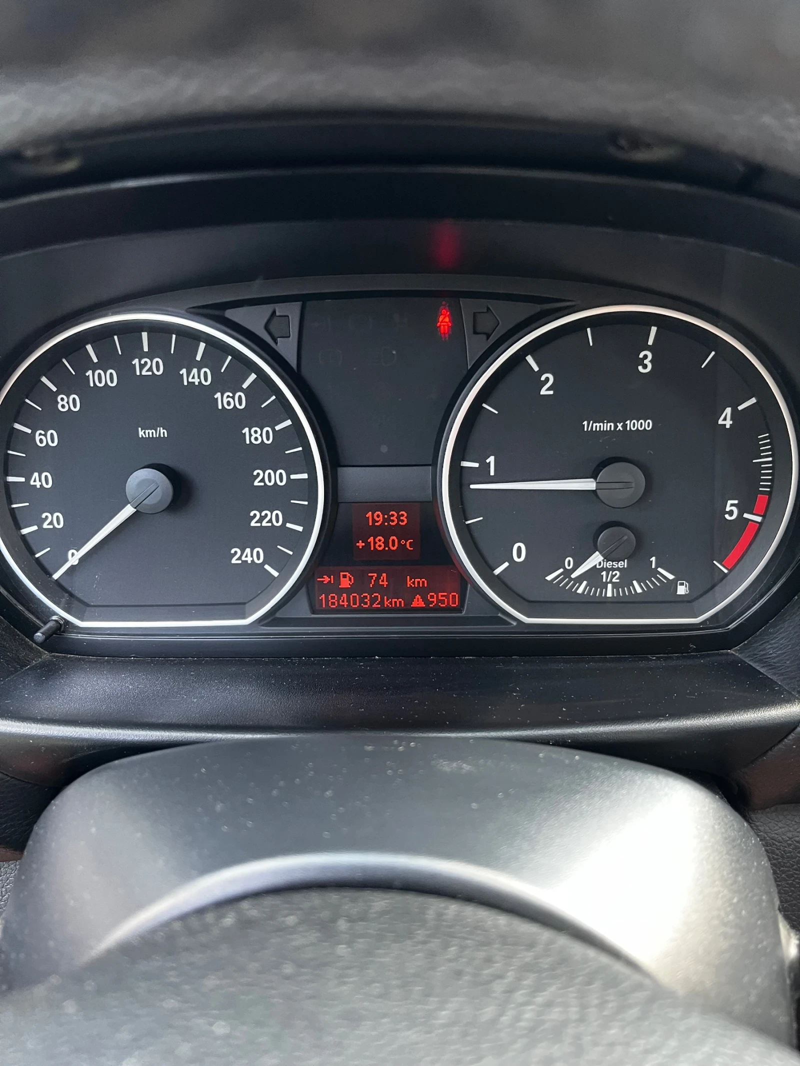 BMW 118  - изображение 8