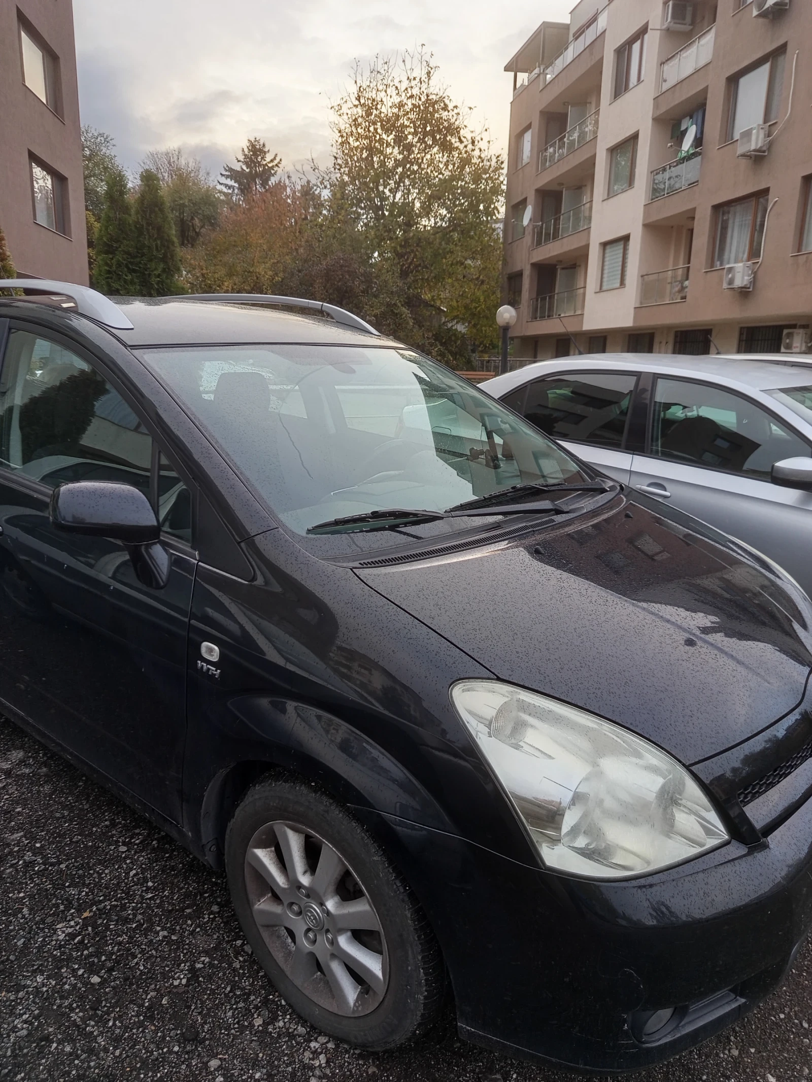 Toyota Corolla verso  - изображение 4