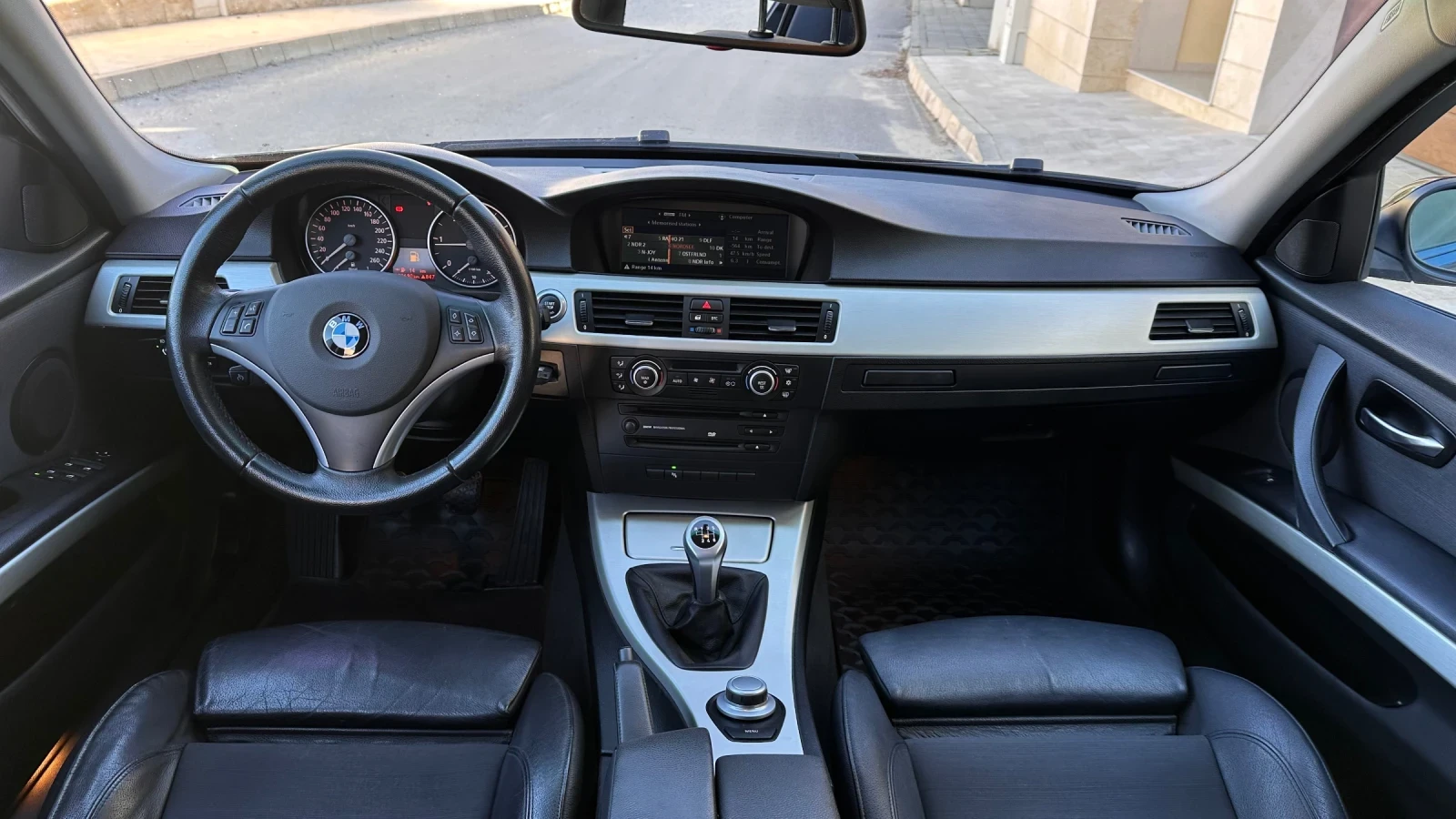 BMW 320 163кс Нави Рекаро ел.теглич - изображение 10