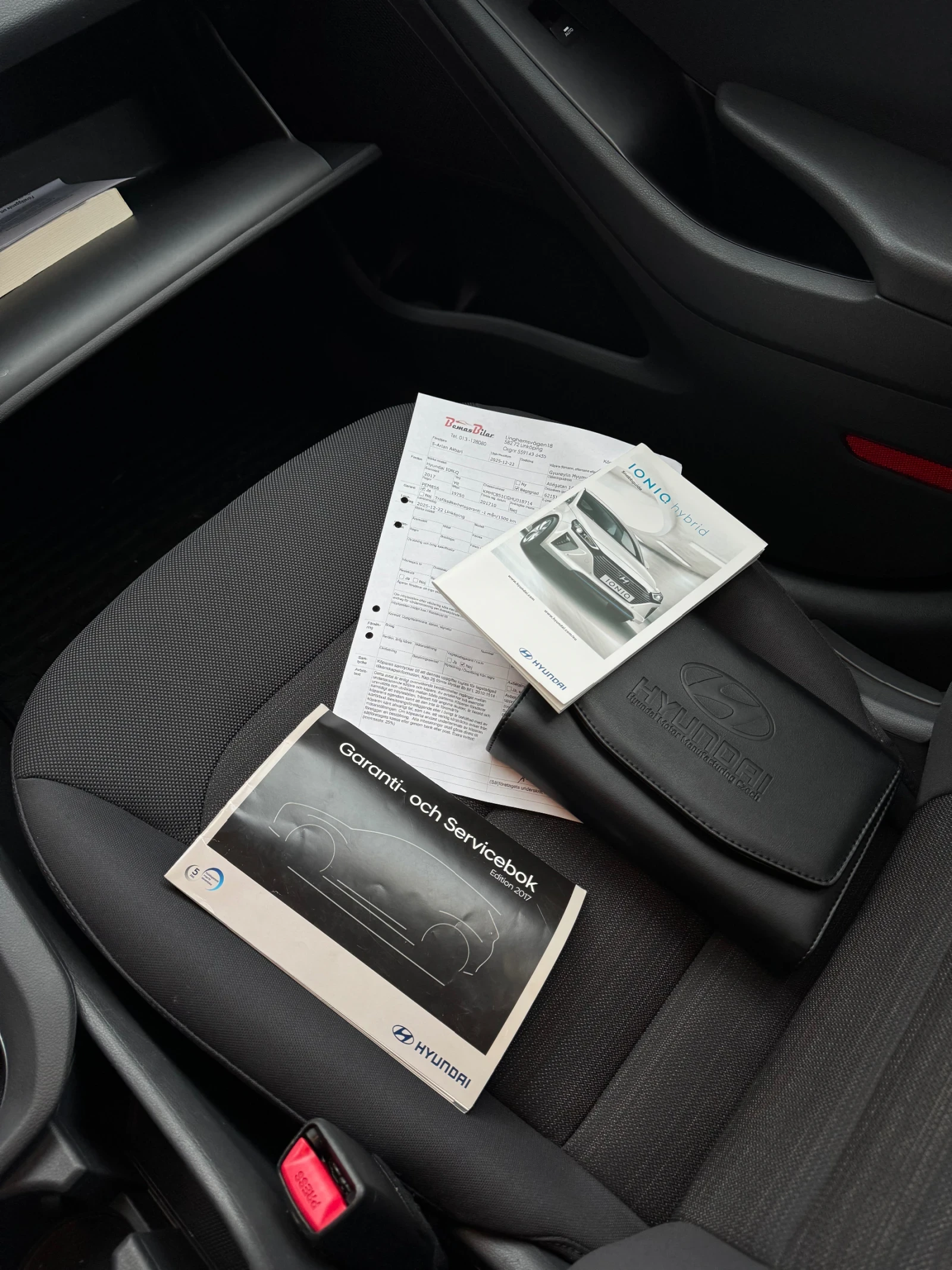 Hyundai Ioniq Hybrid 1.6 DCT Premium Plus Eco (141hk) Navi CarPl | Mobile.bg � ����������� 9