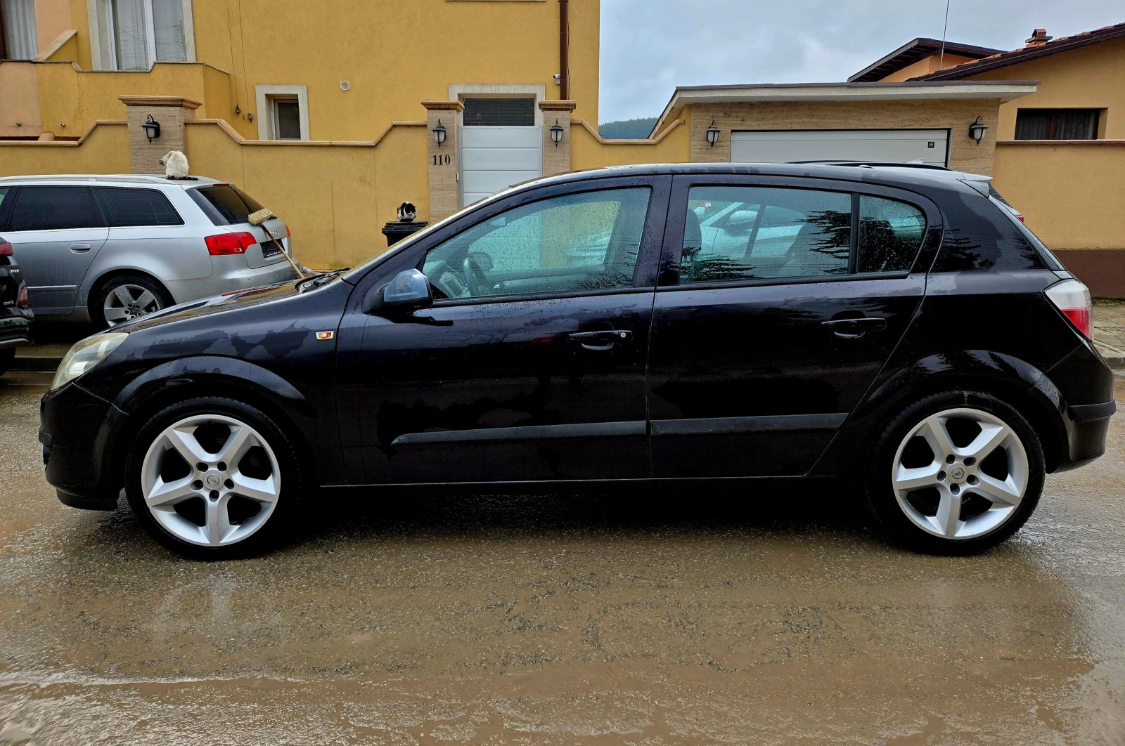 Opel Astra 1.7CDTI Германия Спорт Нави Клима Xenon  - изображение 2