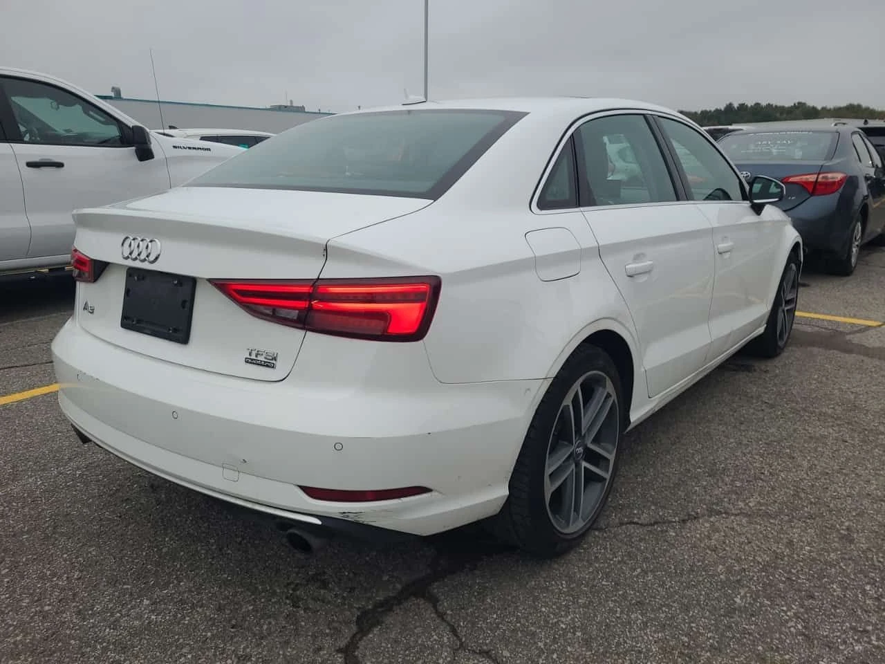 Audi A3 * PROGRESSIV * CARFAX * ���� �� �� | Mobile.bg � ����������� 3