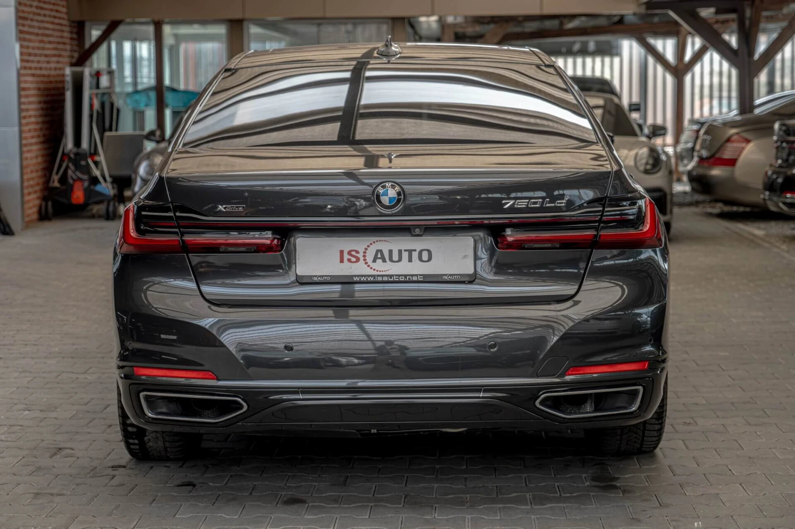 BMW 750 ХLD/RSE/HuD/Bower&Wilkins/Exclusive/СМЕНЕНИ ВЕРИГИ - изображение 4