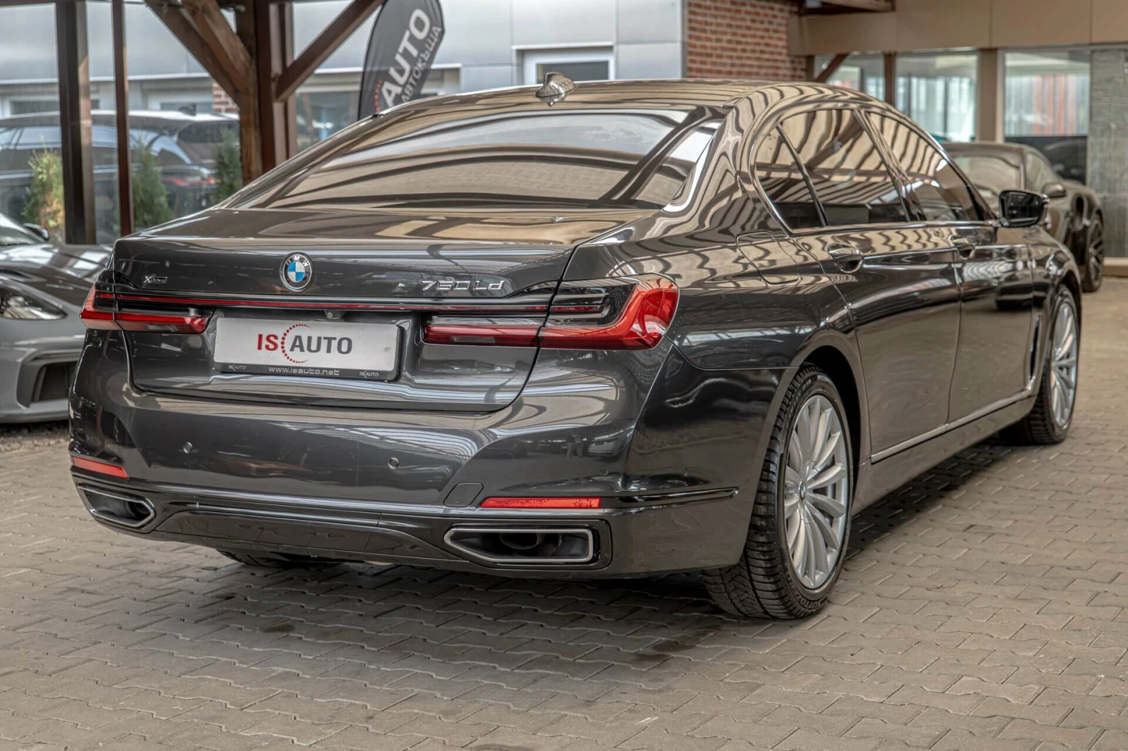 BMW 750 ХLD/RSE/HuD/Bower&Wilkins/Exclusive/СМЕНЕНИ ВЕРИГИ - изображение 6