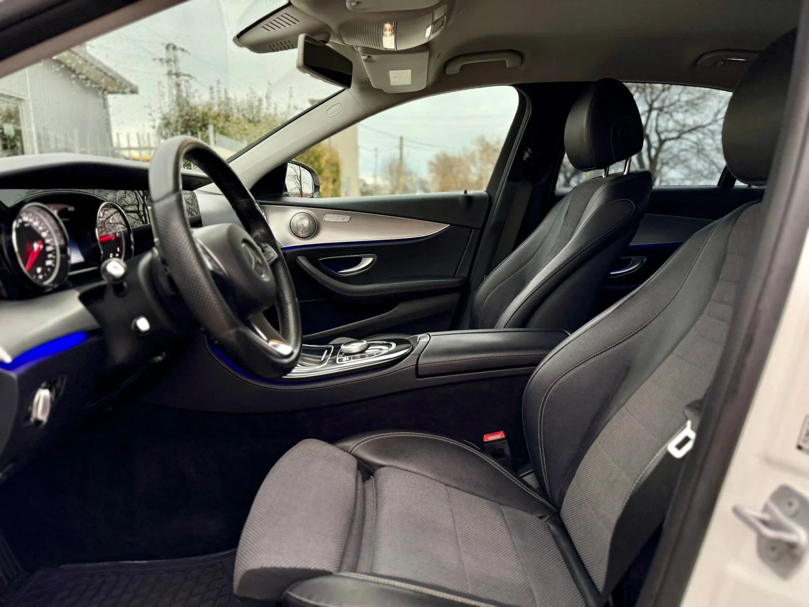 Mercedes-Benz E 220  194кс./ 9G/ BURMESTER/ EURO6/ CAMERA/ ОТЛИЧЕН - изображение 10