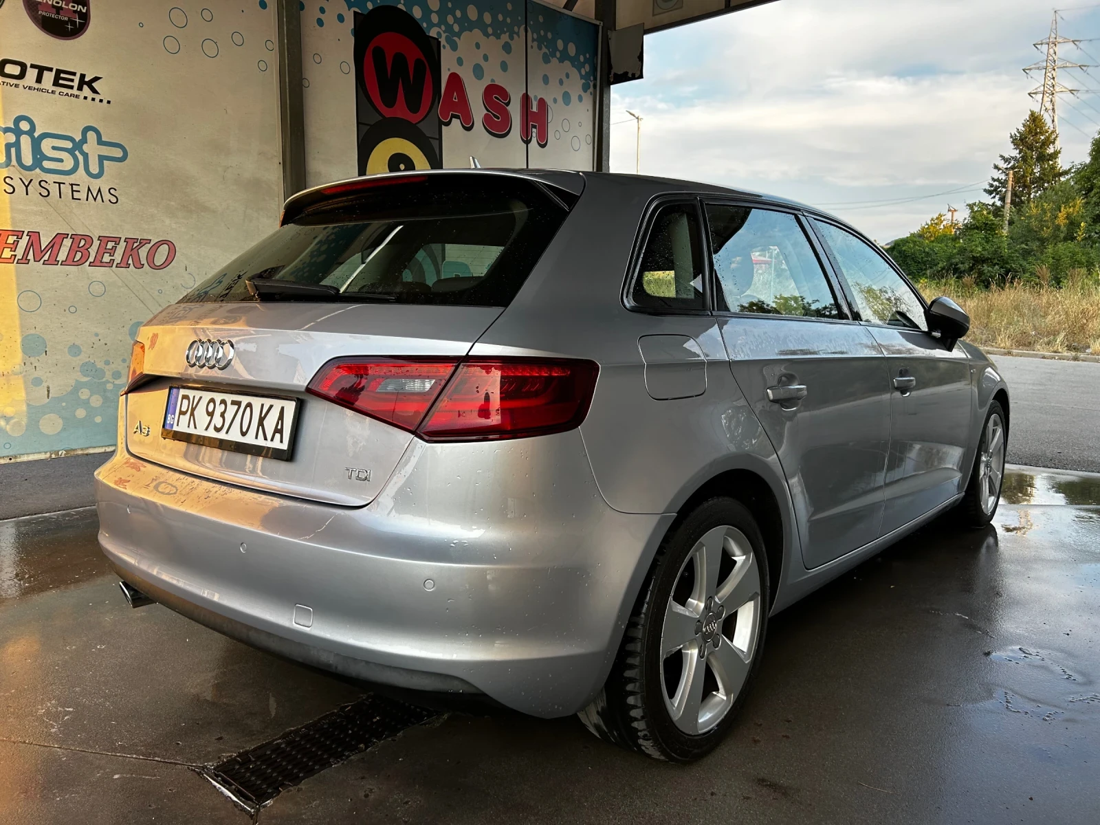 Audi A3 1.6TDi S-tronic, снимка 6 - Автомобили и джипове - 53783179