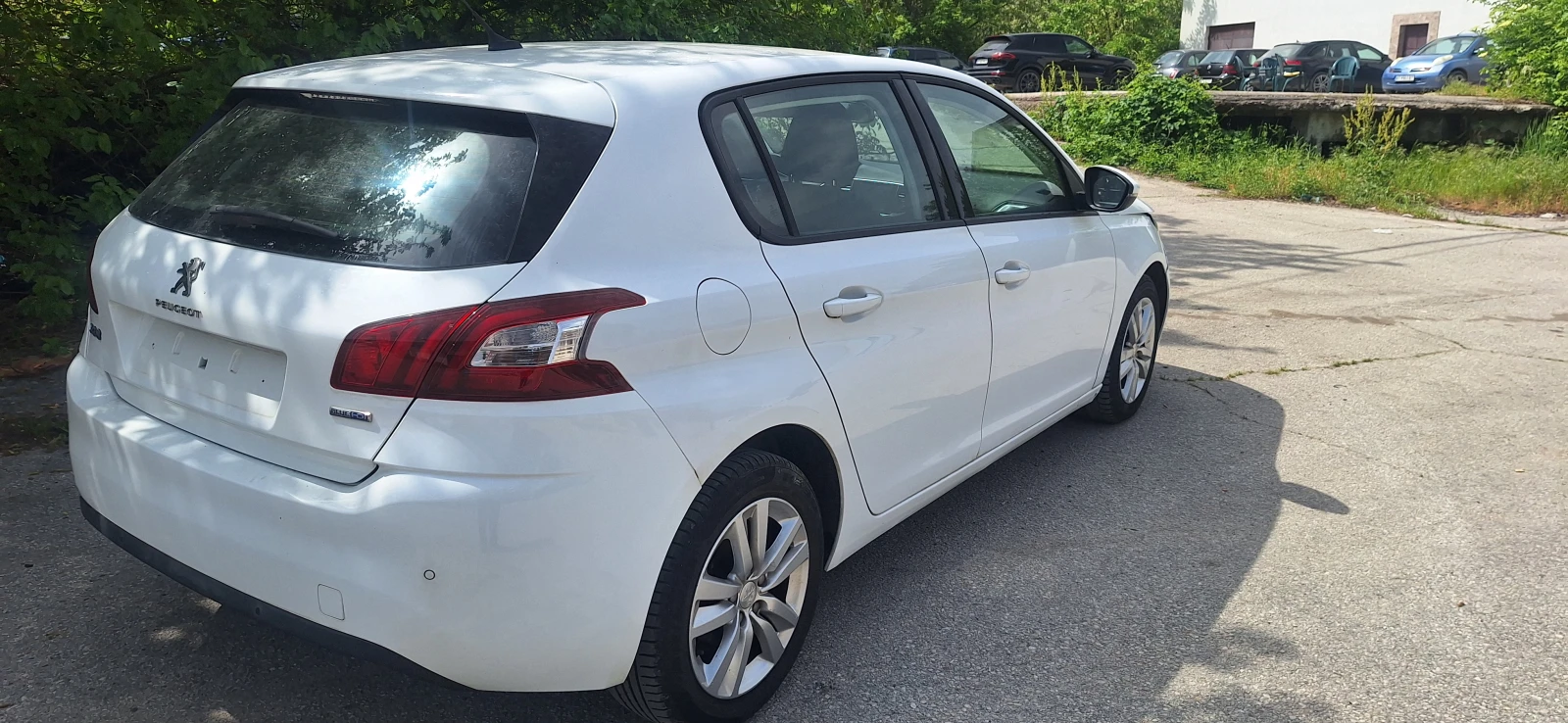 Peugeot 308 1.6hdi, снимка 7 - Автомобили и джипове - 54463623