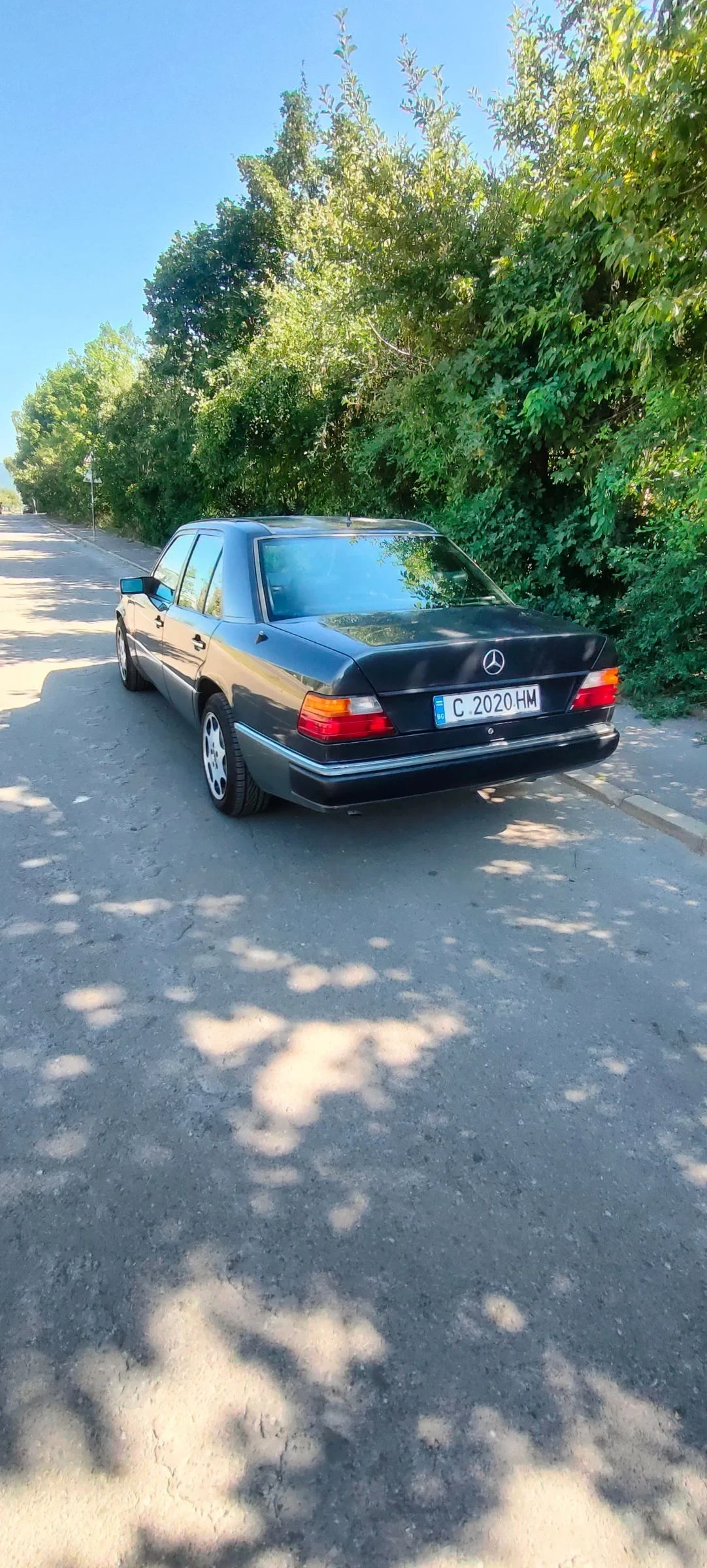Mercedes-Benz 124 200E, снимка 3 - Автомобили и джипове - 55079671