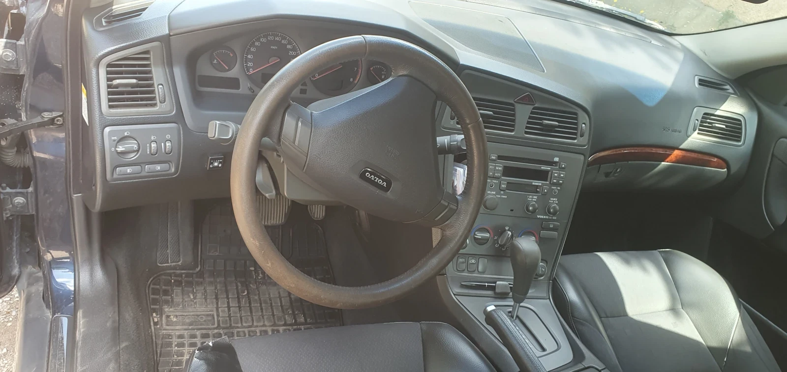 Volvo S60, снимка 8 - Автомобили и джипове - 55217034