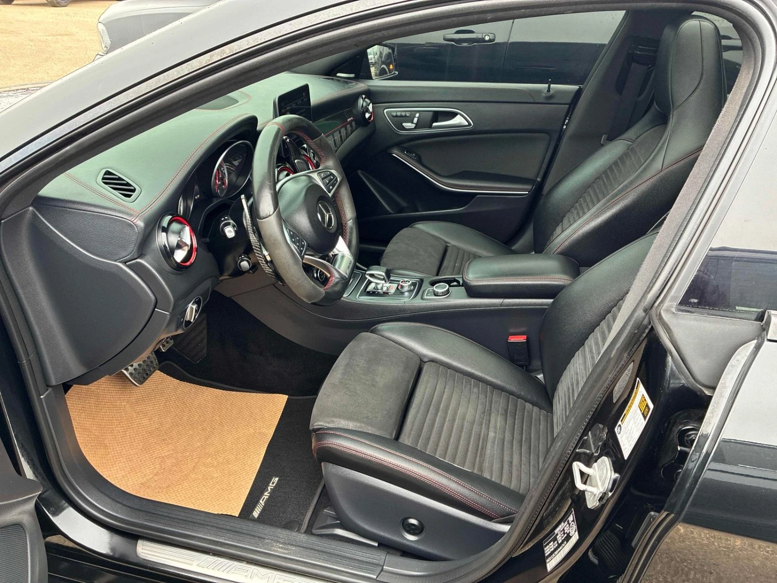 Mercedes-Benz CLA 45 AMG ЦЕНА ДО БЪЛГАРИЯ АВТОКРЕДИТ, снимка 7 - Автомобили и джипове - 55663842